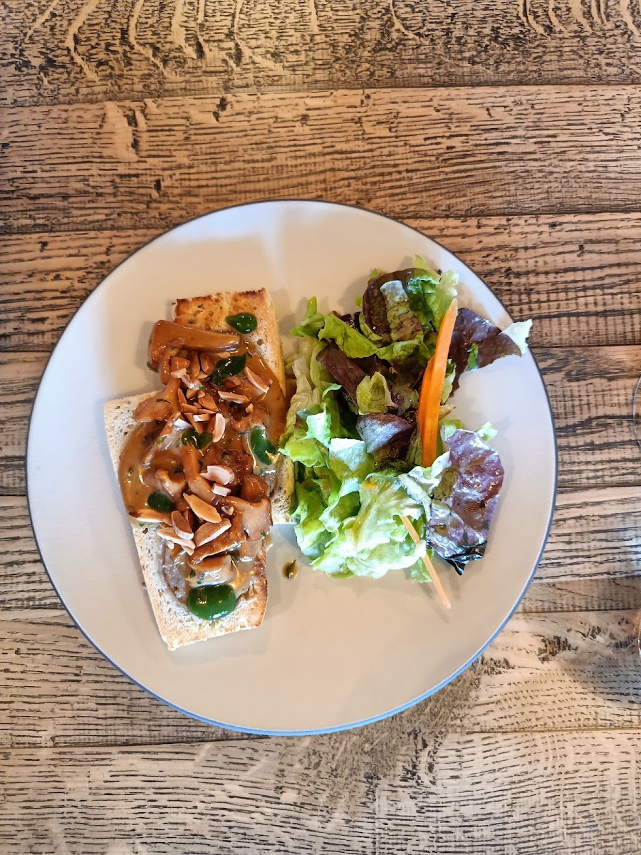 Café Chez Dupont-10